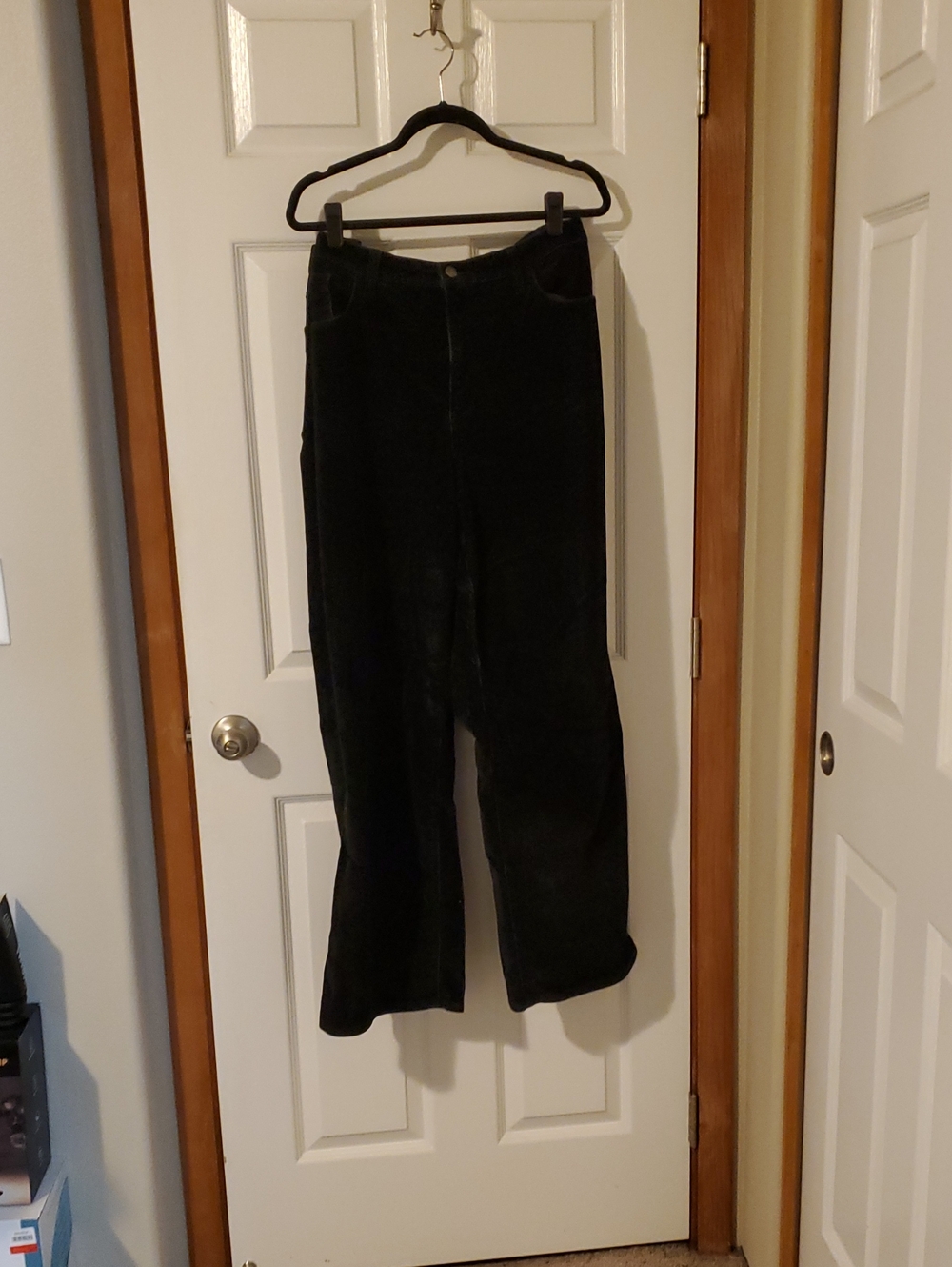 Universal Thread Black Corduroy Wide-Leg Pants
